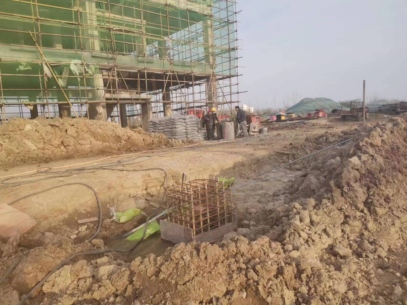 灌阳当桥梁出现裂缝的时候应该及时加固修补